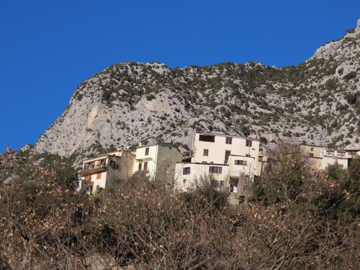 Auberge De Calendal Hotel Aiglun  Exterior photo